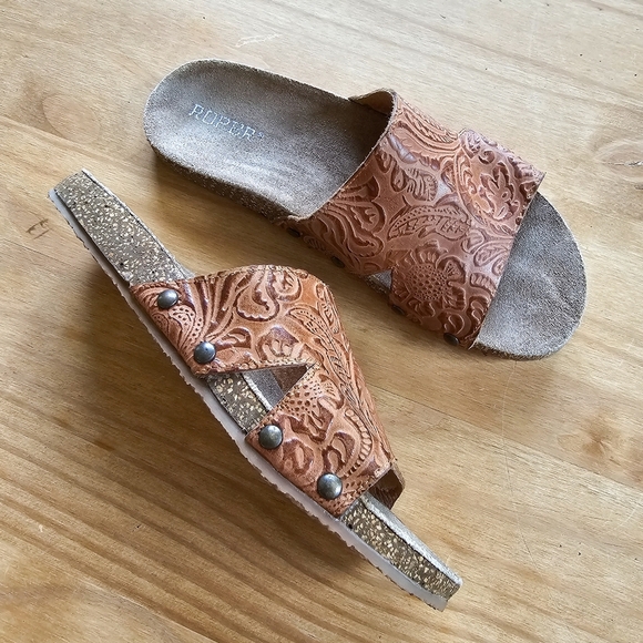 Roper Shoes - Roper Destiny Brown Tooled Leather Slide Sandals